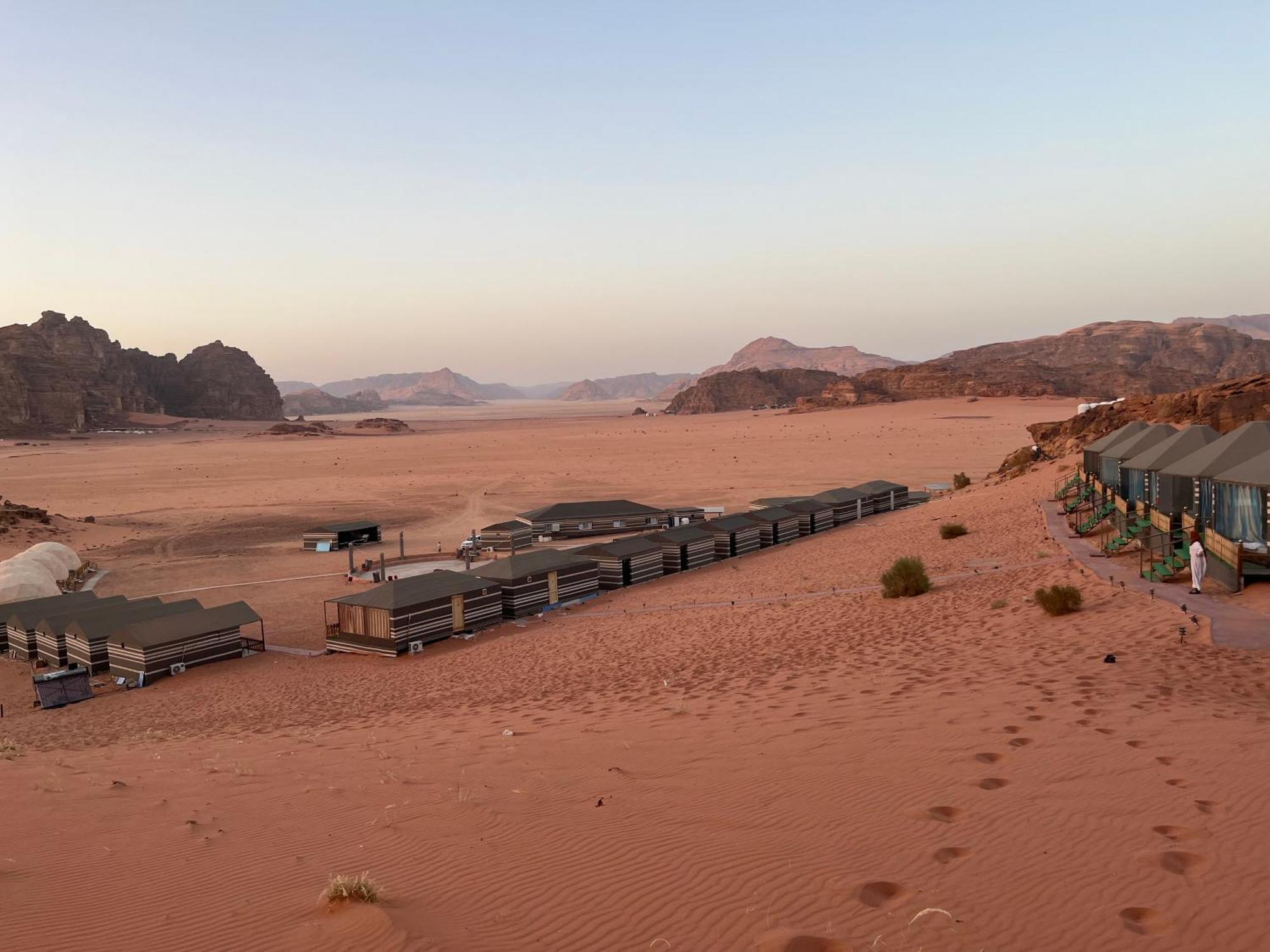Al Raha Luxury Camp Otel Ram Vadisi Dış mekan fotoğraf